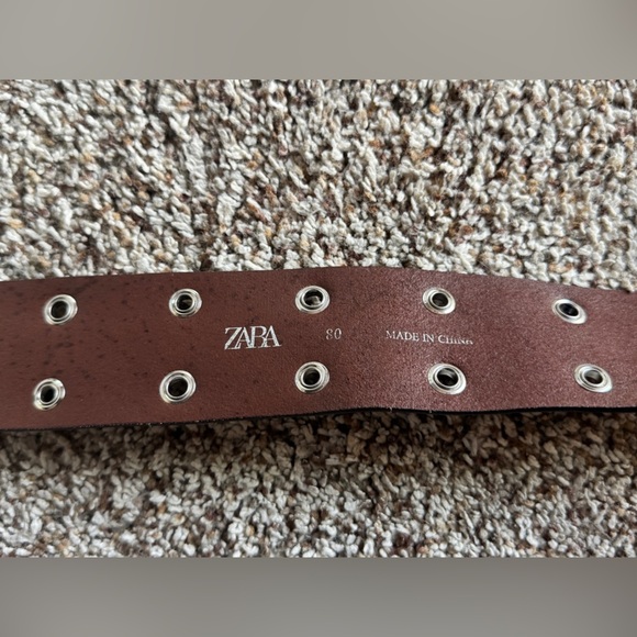 Zara LEATHER HEARTS AND FLOWERS BELT‎ Dark Brown Belt with Silver Details main image 4